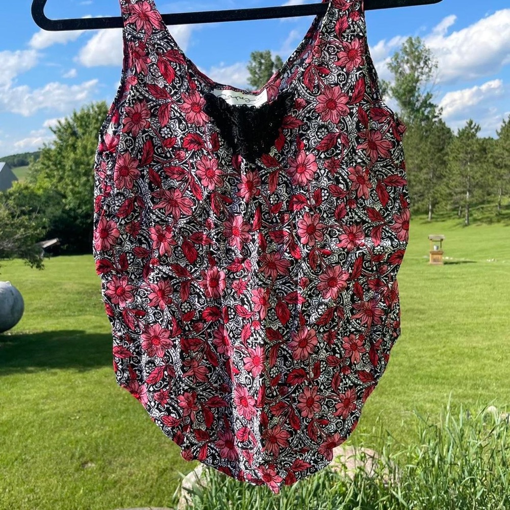 vintage floral tank top